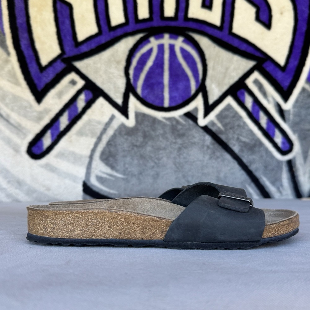 Size 39/W8 - Birkenstock Madrid BS BLACK Birko-Flor Sandal Women's - Picture 2 of 7